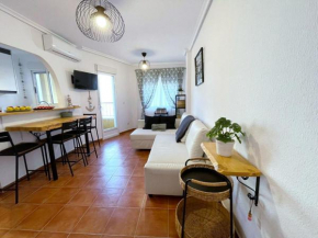 NUEVO y moderno apartamento Playa a 6 minutos andando